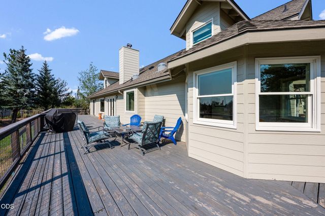 60835 Jennings Road, Bend, OR 97702