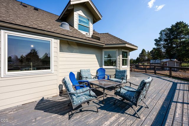 60835 Jennings Road, Bend, OR 97702