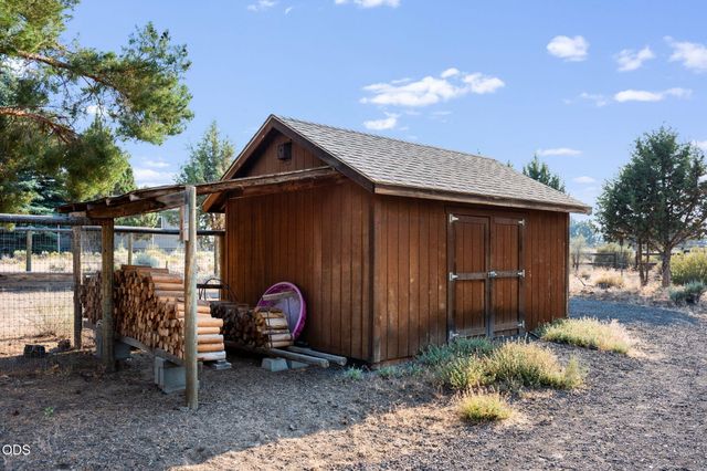 60835 Jennings Road, Bend, OR 97702