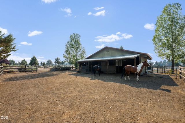 60835 Jennings Road, Bend, OR 97702