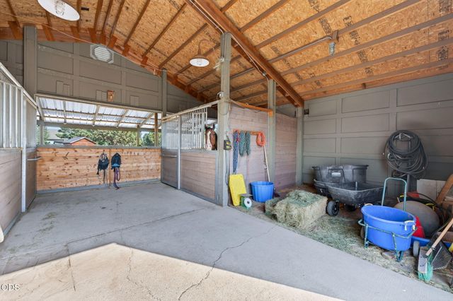 60835 Jennings Road, Bend, OR 97702