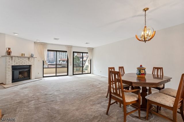 300 Gorge Rd 25, Cliffside Park Boro, NJ 07010