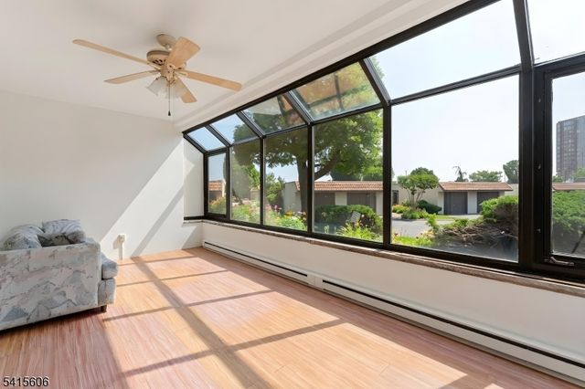 300 Gorge Rd 25, Cliffside Park Boro, NJ 07010