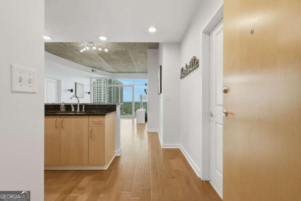 250 Pharr Road NE 1209, Atlanta, GA 30305 — photo 5