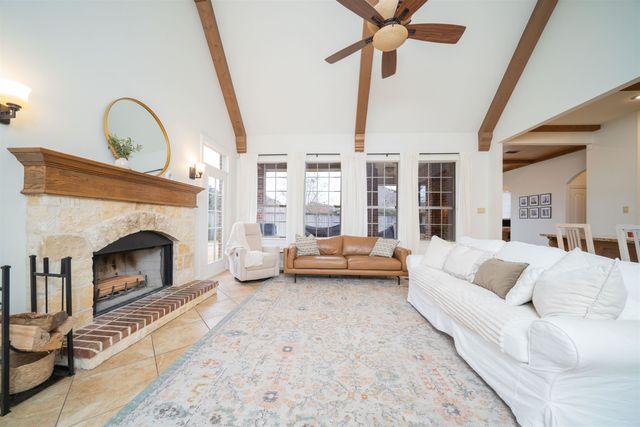 1008 Riverwood, Longview, TX 75604