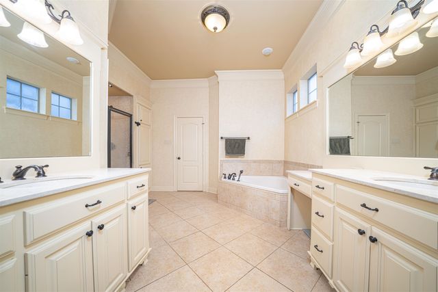 1008 Riverwood, Longview, TX 75604