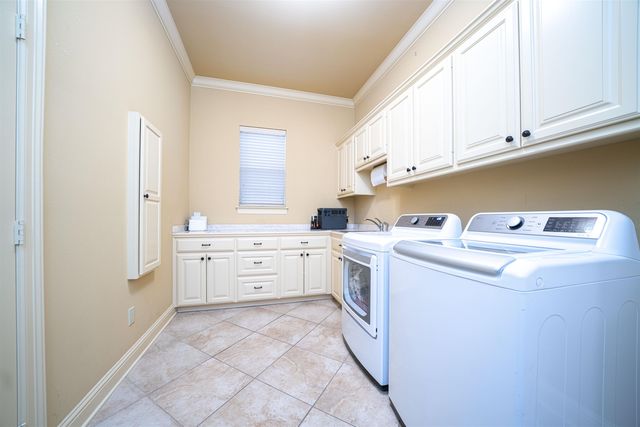 1008 Riverwood, Longview, TX 75604