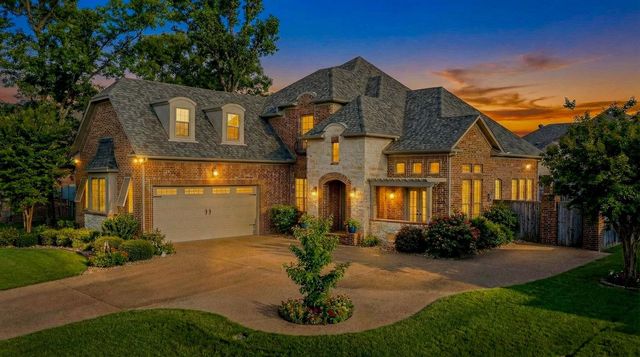 1008 Riverwood, Longview, TX 75604