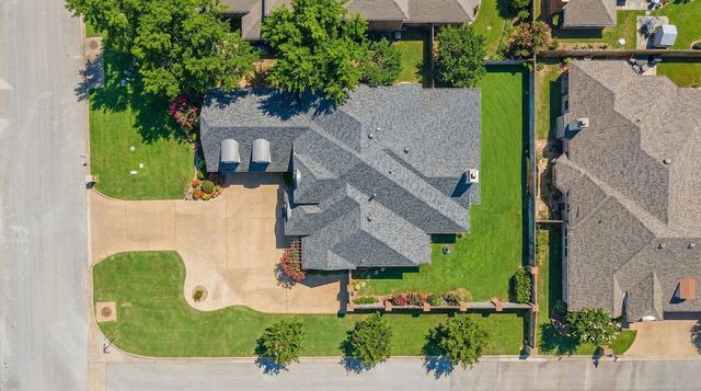 1008 Riverwood, Longview, TX 75604