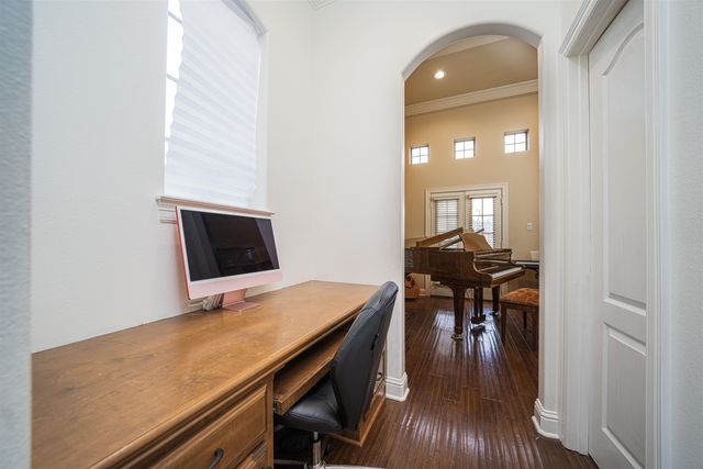 1008 Riverwood, Longview, TX 75604