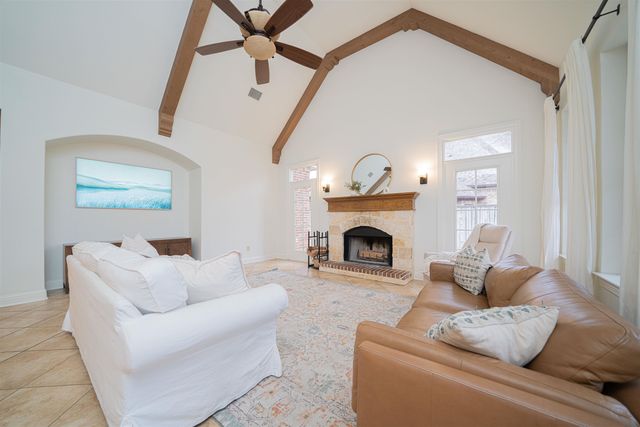 1008 Riverwood, Longview, TX 75604