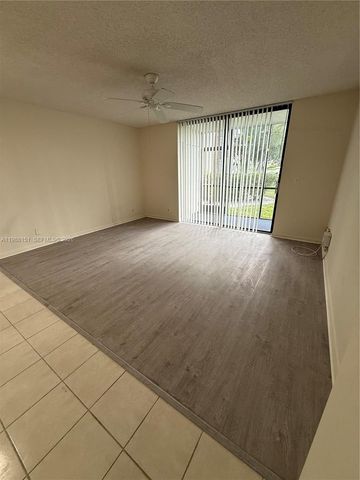 5130 Las Verdes Cir 123, Delray Beach, FL 33484