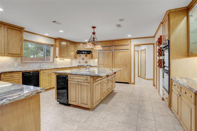 309 Westminster Drive, Houston, TX 77024