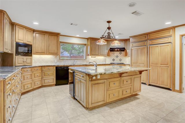 309 Westminster Drive, Houston, TX 77024