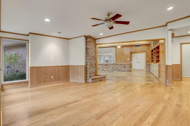 309 Westminster Drive, Houston, TX 77024