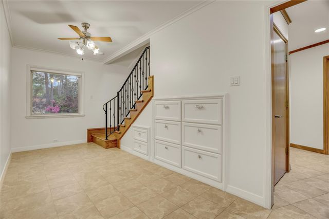 309 Westminster Drive, Houston, TX 77024