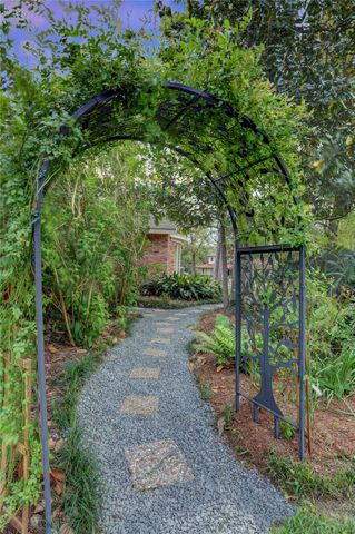 309 Westminster Drive, Houston, TX 77024