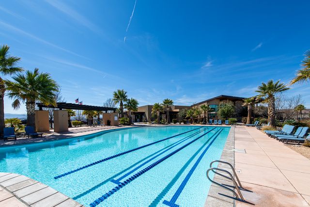 416 W CAMINO BORDE, Washington, UT 84780