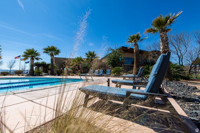 416 W CAMINO BORDE, Washington, UT 84780