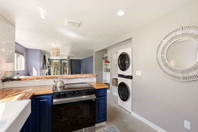 170 S Coeur D'Alene St, Spokane, WA 99201