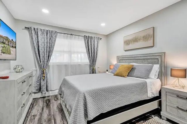 2411 SW 58th Manor, Fort Lauderdale, FL 33312