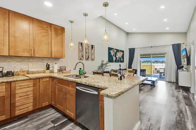 2411 SW 58th Manor, Fort Lauderdale, FL 33312