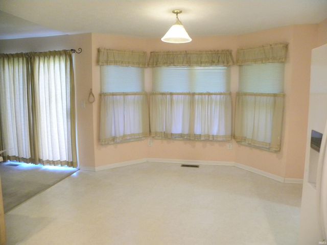 2641 Oak Drive, Clayton, IN 46118
