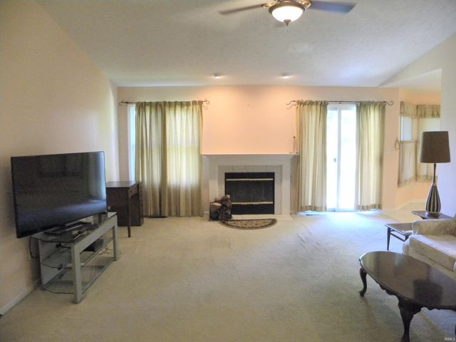 2641 Oak Drive, Clayton, IN 46118