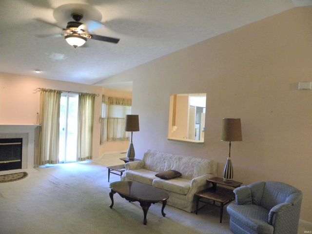 2641 Oak Drive, Clayton, IN 46118