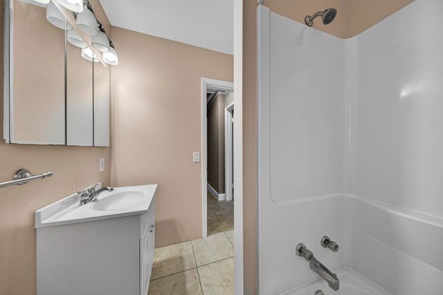 2750 SE 3rd Street, Pompano Beach, FL 33062