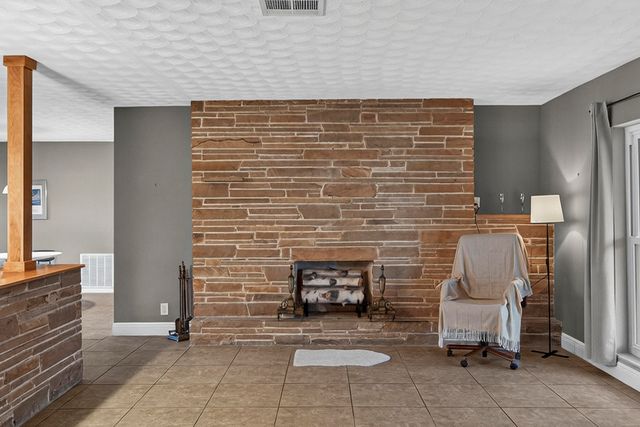 2750 SE 3rd Street, Pompano Beach, FL 33062