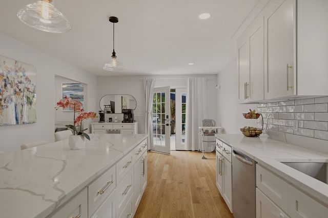 724 Woodman St, Fall River, MA 02724