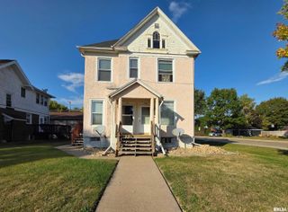 800 6TH Avenue South, Clinton, IA 52732