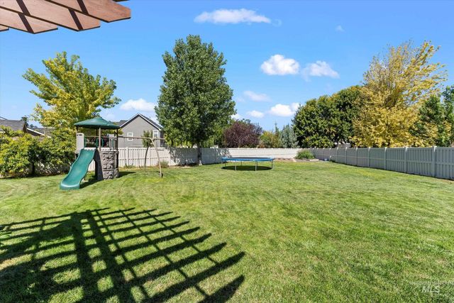 2038 W Moose Creek, Nampa, ID 83686
