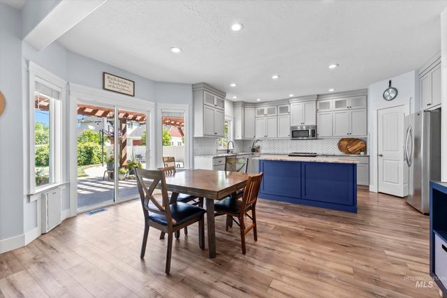 2038 W Moose Creek, Nampa, ID 83686