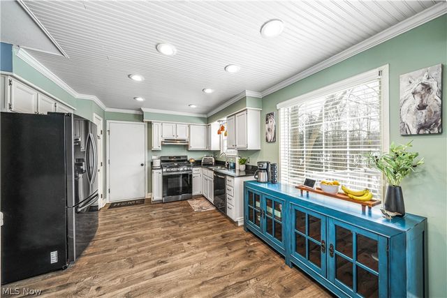 9757 S Delmonte Boulevard, Streetsboro, OH 44241