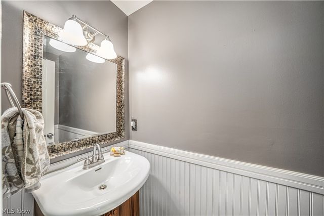 9757 S Delmonte Boulevard, Streetsboro, OH 44241