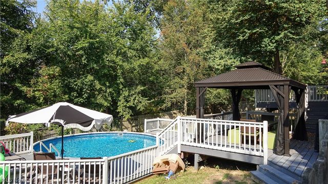 9757 S Delmonte Boulevard, Streetsboro, OH 44241