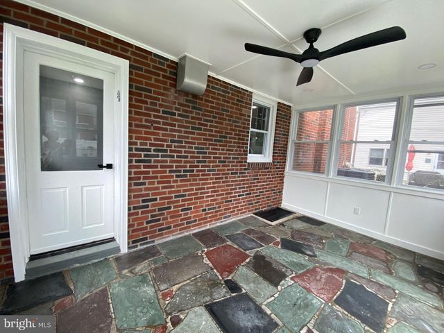 825 STANBRIDGE RD, Drexel Hill, PA 19026