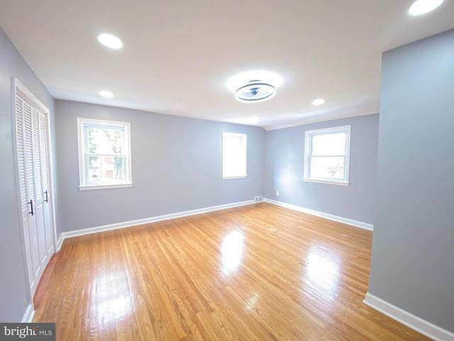 825 STANBRIDGE RD, Drexel Hill, PA 19026