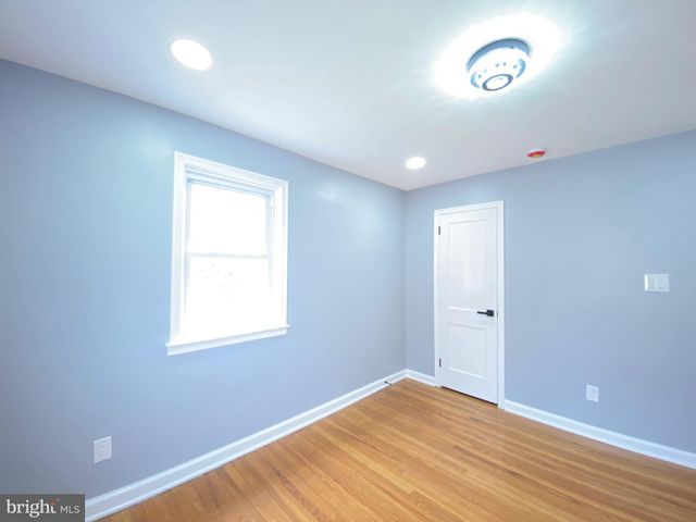 825 STANBRIDGE RD, Drexel Hill, PA 19026