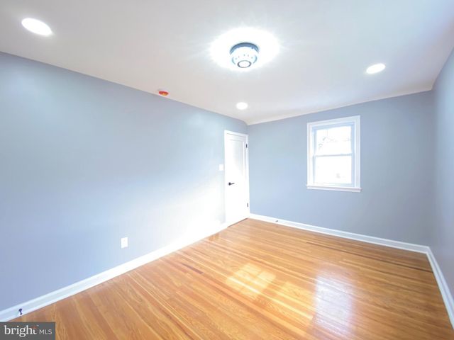 825 STANBRIDGE RD, Drexel Hill, PA 19026