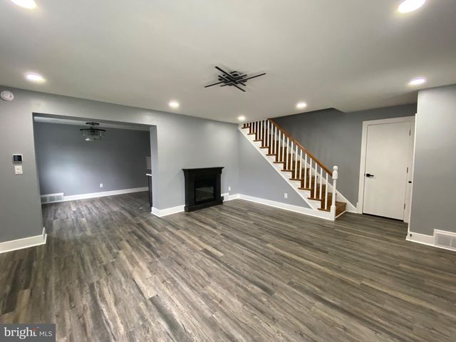 825 STANBRIDGE RD, Drexel Hill, PA 19026