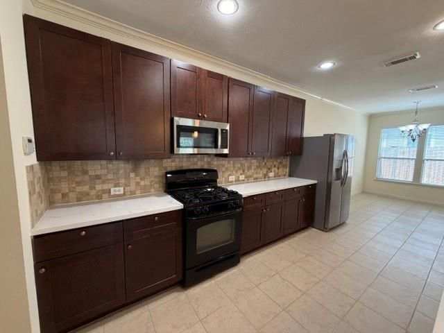 5331 Timber Court Hollow Drive, Houston, TX 77084