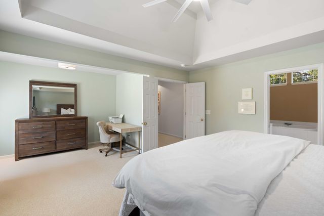 2774 Victoria Lake Drive, Mount Pleasant, SC 29466