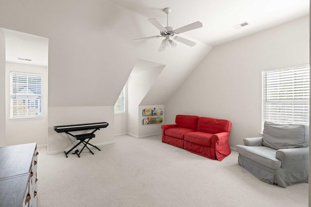 2774 Victoria Lake Drive, Mount Pleasant, SC 29466