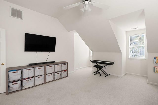 2774 Victoria Lake Drive, Mount Pleasant, SC 29466