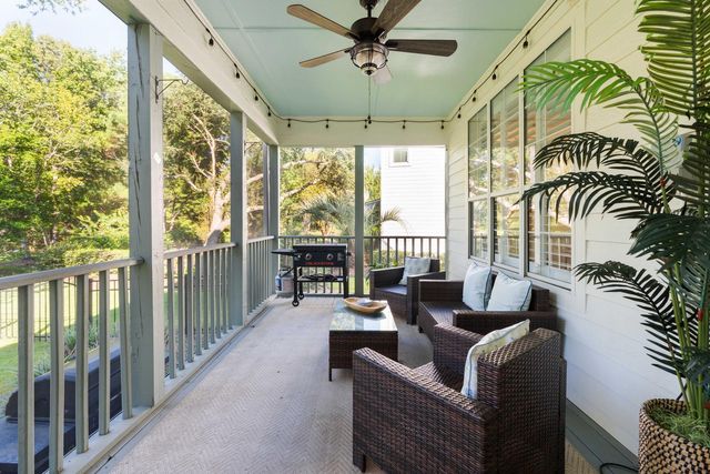 2774 Victoria Lake Drive, Mount Pleasant, SC 29466