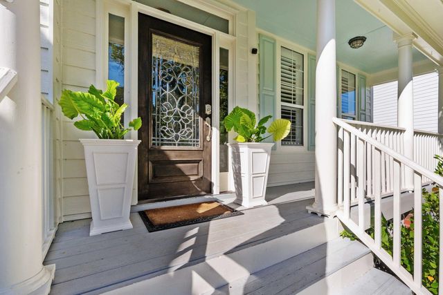 2774 Victoria Lake Drive, Mount Pleasant, SC 29466