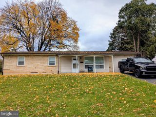 4709 DELBROOK RD, Mechanicsburg, PA 17050